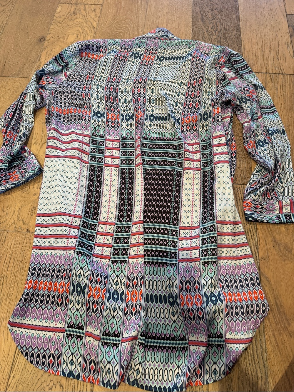 Patterned Buttoned Nightgown - Picture 8 of 8